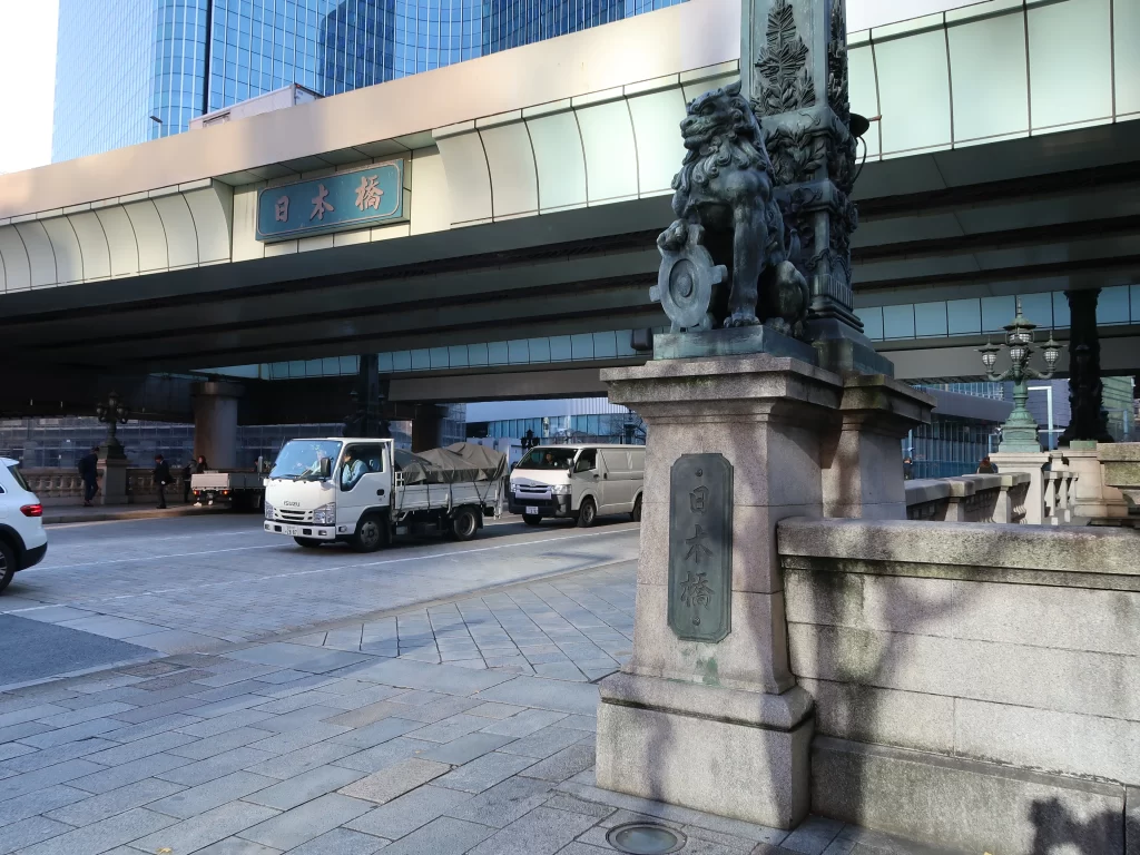 A morning view of the Kirin statue in Nihonbashi