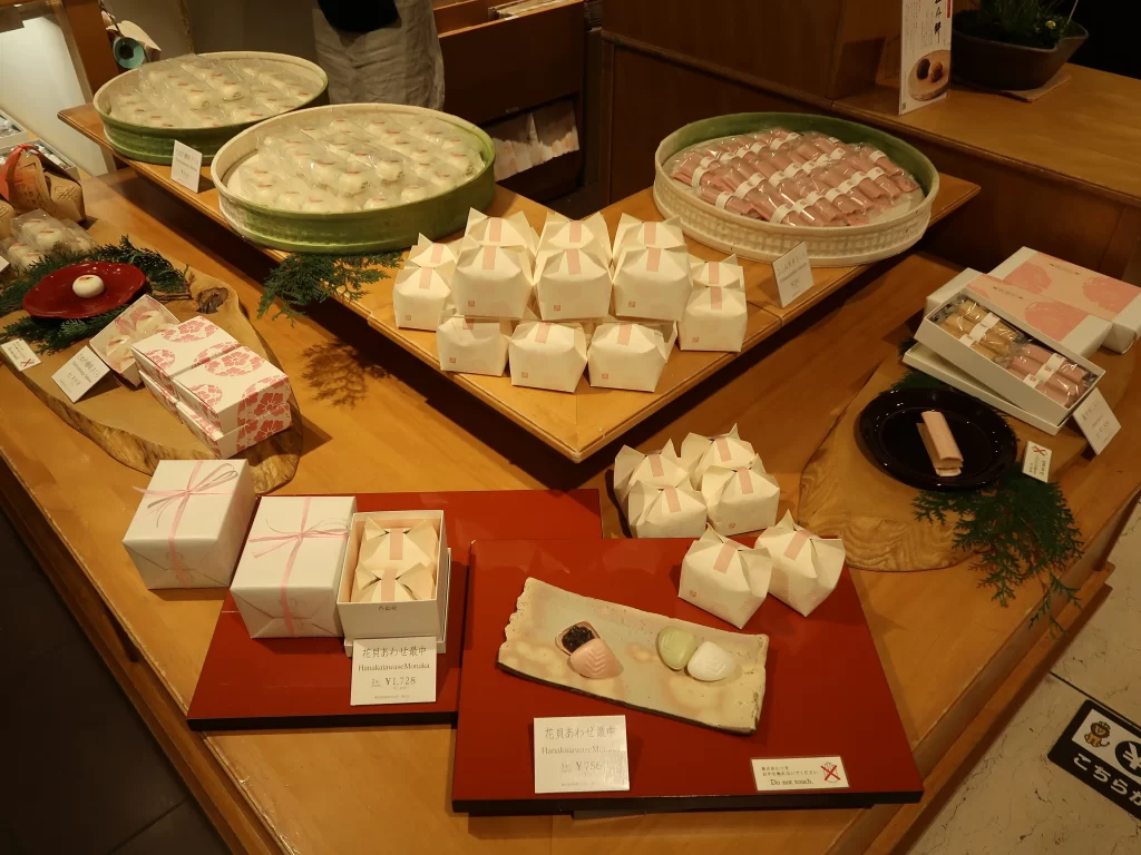 Japanese sweets depachika Tokyo